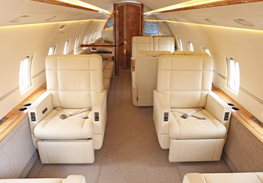 Challenger 604